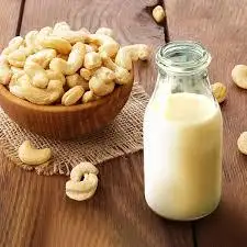 Hình ảnh 1 lít Sữa hạt điều nguyên chất chọn lọc 