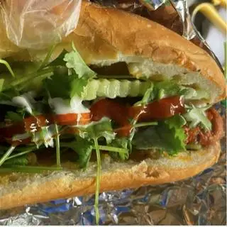 Hình ảnh Bánh mì 2 xiên 