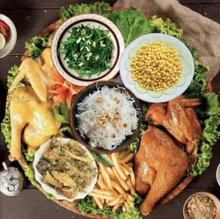 Hình ảnh Mẹt gà tươi 7 món - 3 đến 5 người ăn