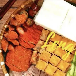 Bún đậu chả cua - 69.000 ₫ tại Bún Đậu Leng Keng - Dương Quảng Hàm