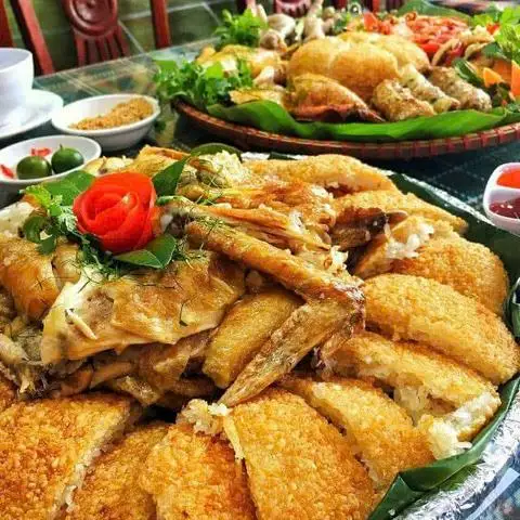 Hình ảnh Phong Gà Quán - Gà Nướng Lu Chính Hiệu - Nguyễn Hữu Thọ