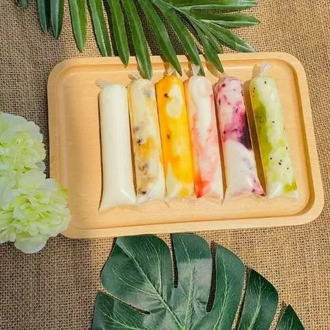 Hình ảnh Sữa Chua Túi - Chung Cư Thái Hà Bộ Công An