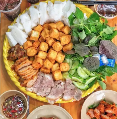 Hình ảnh Cu Tuấn - Bún Đậu & Mì Trộn - Nguyễn Đình Hoàn