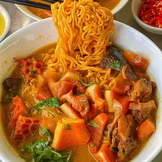 Phá lấu mì gói - 45.000 ₫ tại Phá Lấu 55 - Phá Lấu & Ăn Vặt - Vạn Kiếp