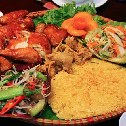 Hình ảnh Mẹt Gà Ngon - Gà Không Lối Thoát - Lê Trọng Tấn