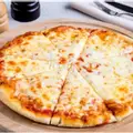 Pizza phô mai Pháp - 85.000 ₫ tại Râu Cam - Gà Rán & Pizza - Hồng Bàng