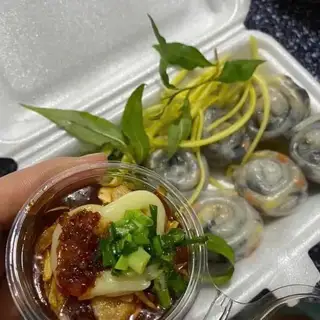 Bánh tráng lụi chấm sốt me - 8 viên - 55.000 ₫ tại TAKOYAKI CHUẨN VỊ BÌNH THẠNH - Bình Quới