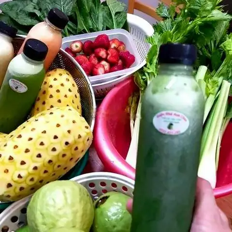 Hình ảnh Anh Chín - Trái Cây Vườn Nhà - Trần Bình Trọng