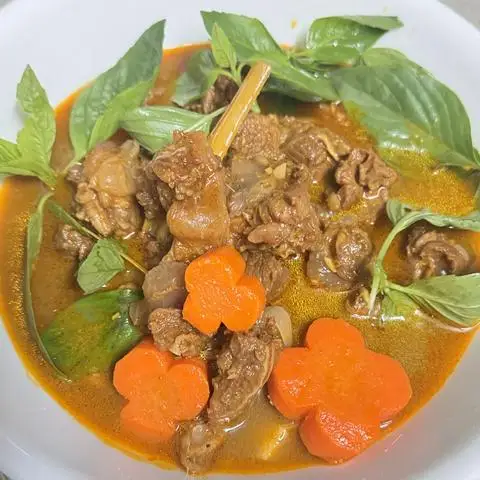 Along - Bò Kho & Ăn Vặt - Bà Hom - Bún/Phở/Mỳ/Cháo gần bạn