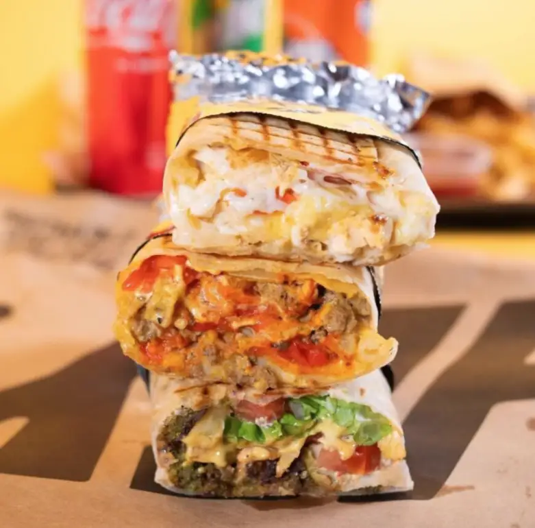 Bánh tacos gà xé sợi  - 57.000 ₫ tại Bánh Tocos HaNa - Huỳnh Tấn Phát