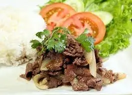 Cơm bò xào - 57.000 ₫ tại Cơm Gà Xối Mỡ Cẩm Tú - Bùi Đình Túy