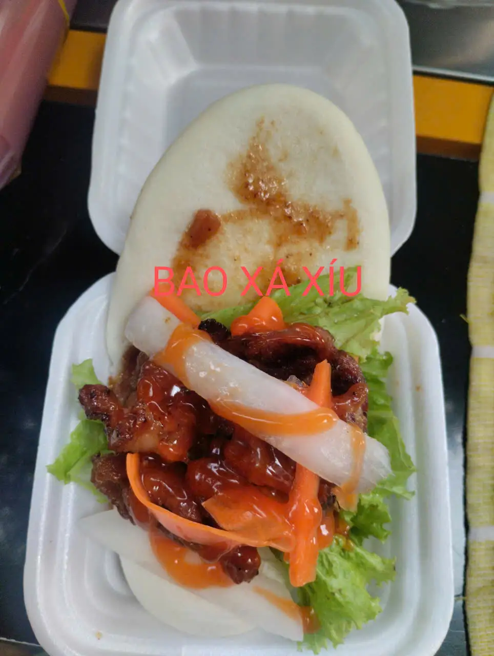Bánh bao xá xíu - 37.000 ₫ tại Bánh Bao Kẹp Đài Loan Wan Wan - Lạc Long Quân