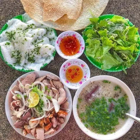 Cháo Lòng & Bánh Hỏi Heo Quay - Đường Số 6 - Món truyền thống/Đặc sản gần bạn