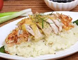 Xôi gà - 35.000 ₫ tại Cơm Chiên, Bánh Mì & Xôi Mặn 368 - Hồ Học Lãm