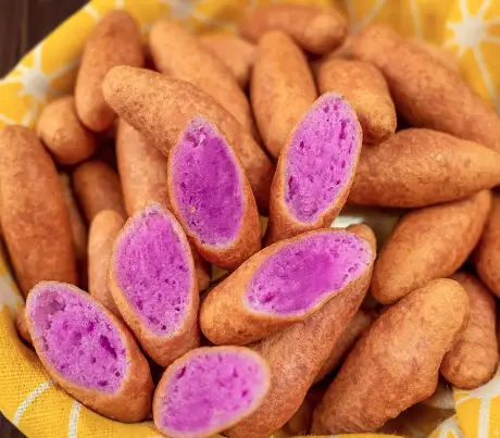 Bánh khoai mỡ chiên - 28.000 ₫ tại A Dũng - Bánh Khoai Mỡ, Khoai Tây Lốc Xoáy Lắc Phô Mai & Lạp Xưởng Nướng Đá - Nguyễn Gia Trí