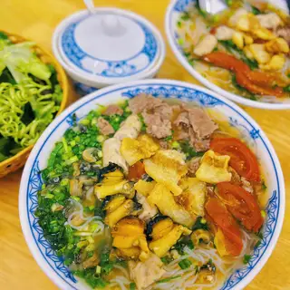 Hình ảnh Bún ốc lẫn