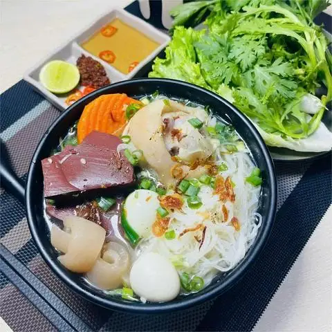 Hủ Tiếu 3 Tàu - Chung Cư Tôn Thất Thuyết - Bún/Phở/Mỳ/Cháo gần bạn