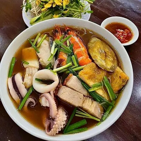 Cô Mai - Hủ Tiếu, Bún Mắm & Bò Kho - Ba Tháng Hai - Bún/Phở/Mỳ/Cháo gần bạn