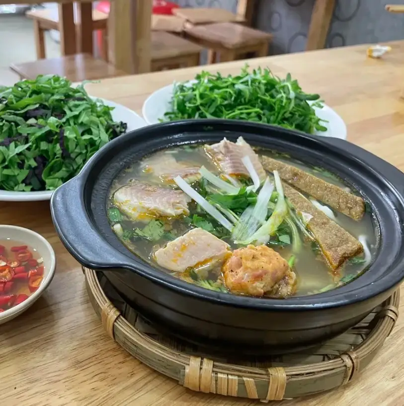 BÁNH CANH CÁ HẤP - 63.000 ₫ tại Bánh Canh Cá Lóc Phú - Ung Văn Khiêm