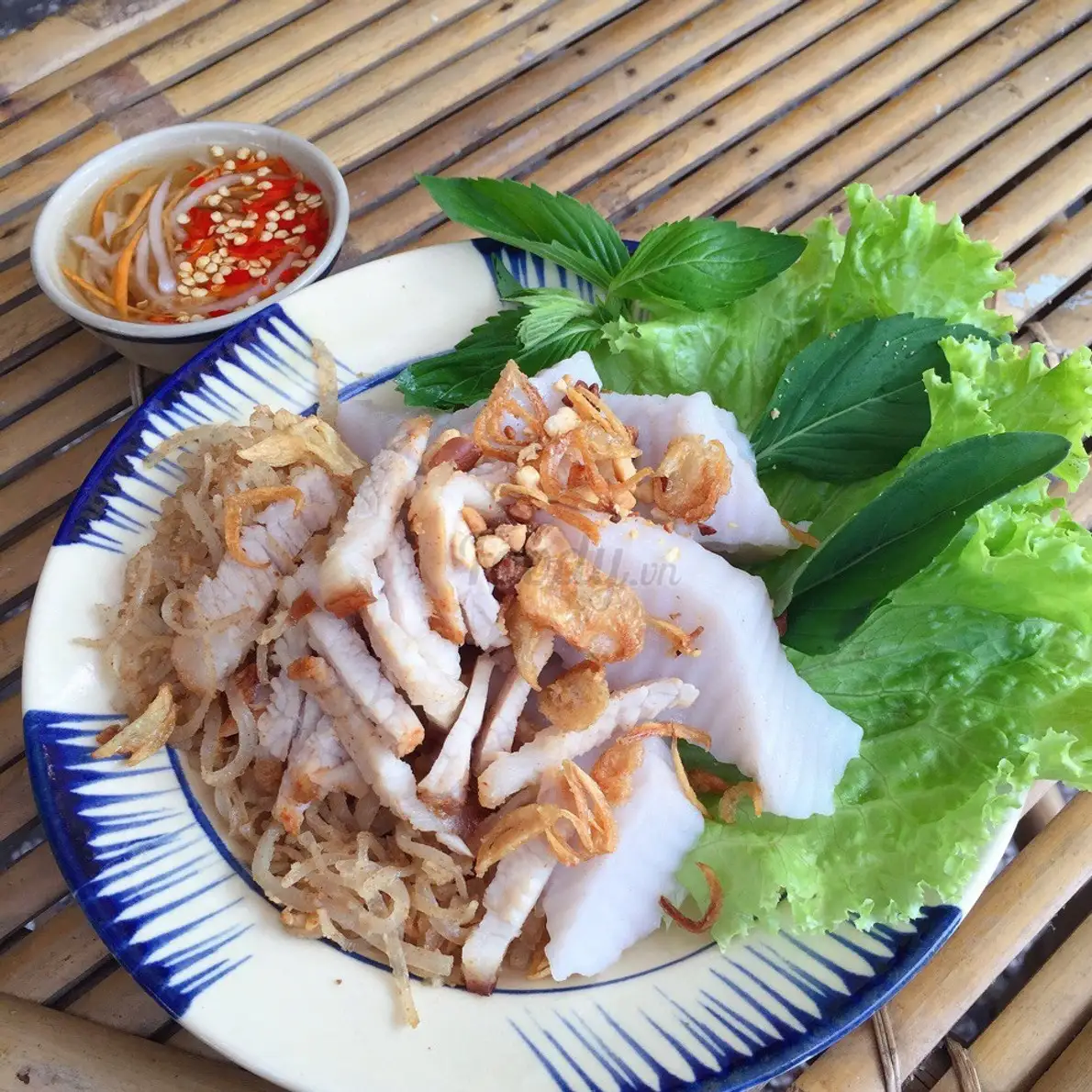Hình ảnh Bánh đúc bì thịt khìa