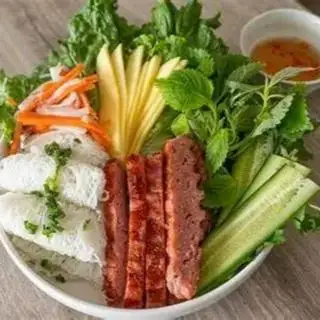 Bánh hỏi nem nướng - 55.000 ₫ tại Bún Thịt Nướng A Hào - Tôn Đản