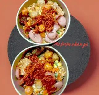 Hình ảnh Mỳ trộn đầy đủ xuất lớn