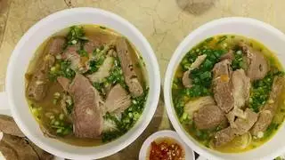 Bún bò nạm - 40.000 ₫ tại Bún Bò 495 - Quốc Lộ 13