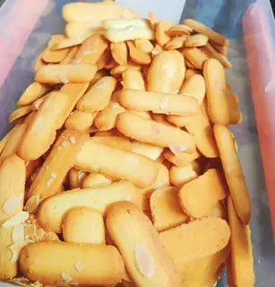 Hình ảnh Bánh lưỡi mèo giòn xốp - 300gr