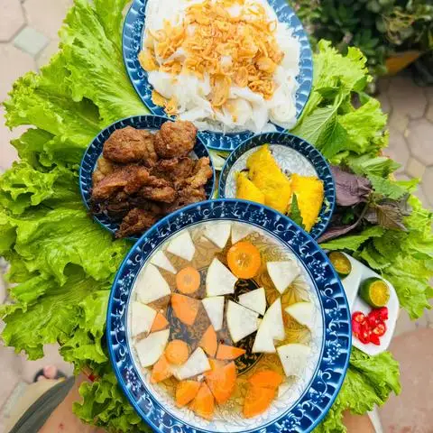 Hình ảnh Bếp Từ Tâm - Bánh Cuốn & Bún Chả Gia Truyền - Ngô Quyền