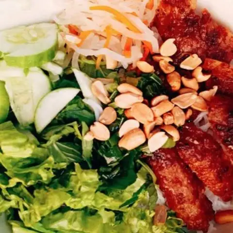 Yến Lan - Bún Thịt Nướng Và Bánh Hỏi - Nguyễn Hữu Cầu - Bún/Phở/Mỳ/Cháo gần bạn