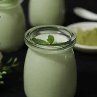 Hình ảnh Sữa chua matcha