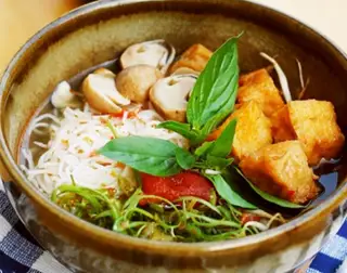 Bún Thái chay - 35.000 ₫ tại Thuần Chay - Cơm Chay & Bún Thái - Nguyễn Oanh