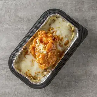 Mì Ý đúc lò gà sốt cay - 99.000 ₫ tại Benno Bento - Mỳ Ý & Cơm Bò Hầm - Phan Văn Hân 