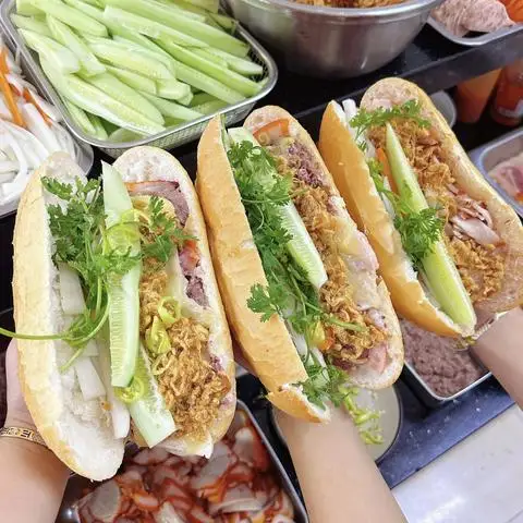 Hình ảnh Bánh Mì Sài Gòn Quỳnh Hoa - Long Biên 1
