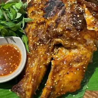 Má heo  nướng muối ớt - 2 cái tăng 2cap chân ga hấp hanh  - 390.000 ₫ tại Má Heo Nướng Muối Ớt Tân Kỳ Tân Quý - Tân Kỳ Tân Quý
