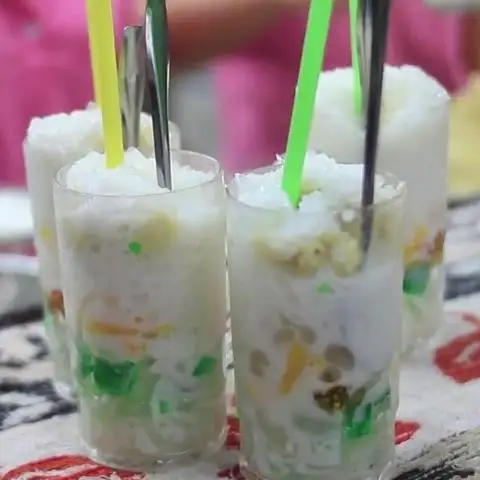 Chè Chú Gấu - Tô Ngọc Vân - Tráng miệng gần bạn
