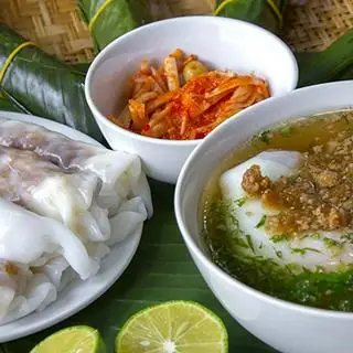 Hình ảnh Bánh cuốn Cao Bằng (trứng,giò,bánh)