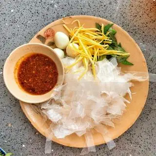 Bánh tráng chấm - 30.000 ₫ tại Cô Mai - Bánh Tráng Cuốn - Hồ Thị Kỷ