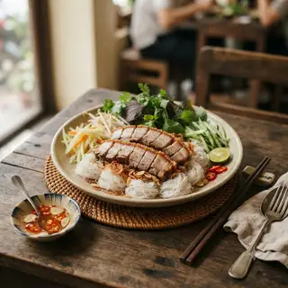 Hình ảnh Bánh hỏi heo quay