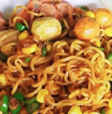 Hình ảnh BẾP NGON 108 - Mì Trộn, Bánh Giò & Bánh Chưng Rán - Quan Nhân