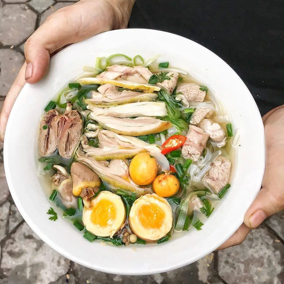 Phở lòng gà trứng non - 75.000 ₫ tại Phở Gà Bảo Khánh - Trần Hưng Đạo