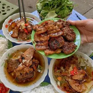 Hình ảnh Bún chả que tre miếng