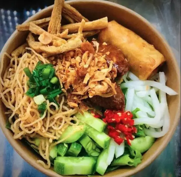 Bún chả giò chay - 45.000 ₫ tại Lộc Thọ - Trần Quang Khải
