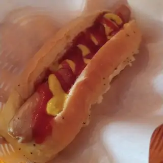 Ball park dog - 105.000 ₫ tại CAPONE'S Chicago Deep Dish Pizza & Street Food - Đường Số 49B