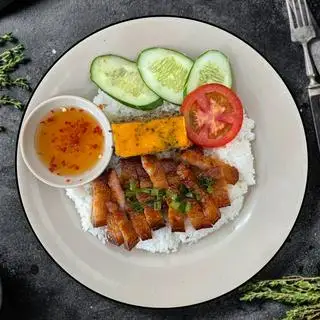 Cơm sườn  - 50.000 ₫ tại Cơm Tấm Đêm Phúc - Lê Văn Lương