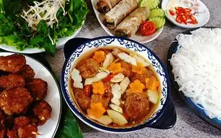 Bún chả Hà Nội đặc biệt - 105.000 ₫ tại Nguyệt Tỷ Quán - Bún Chả Hà Nội & Bún Đậu Mắm Tôm - Cách Mạng Tháng 8