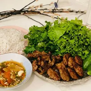 Bún chả (không kèm nem) - 55.000 ₫ tại Bún Chả Kẻ Chợ - Nguyễn Bỉnh Khiêm