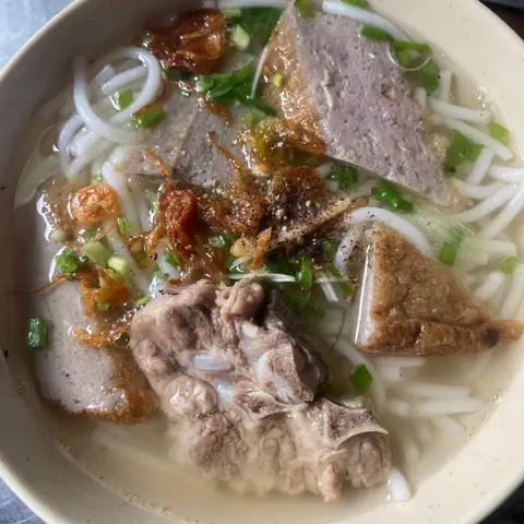Bánh Canh Chả Cá Nghĩa Quán - Hủ Tiếu & Bún Mọc - Chung Cư Nguyễn Thiện Thuật - Bún/Phở/Mỳ/Cháo gần bạn