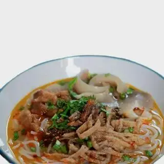 Bánh canh chả cá sợi - 40.000 ₫ tại Bánh Canh Chả Cá Sợi Chú Tí - Bàu Bàng