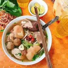Bún bò đặc biệt - 59.000 ₫ tại Quán 68 - Phở, Bún Bò & Mì Vịt Tiềm - Nguyễn Văn Vịnh